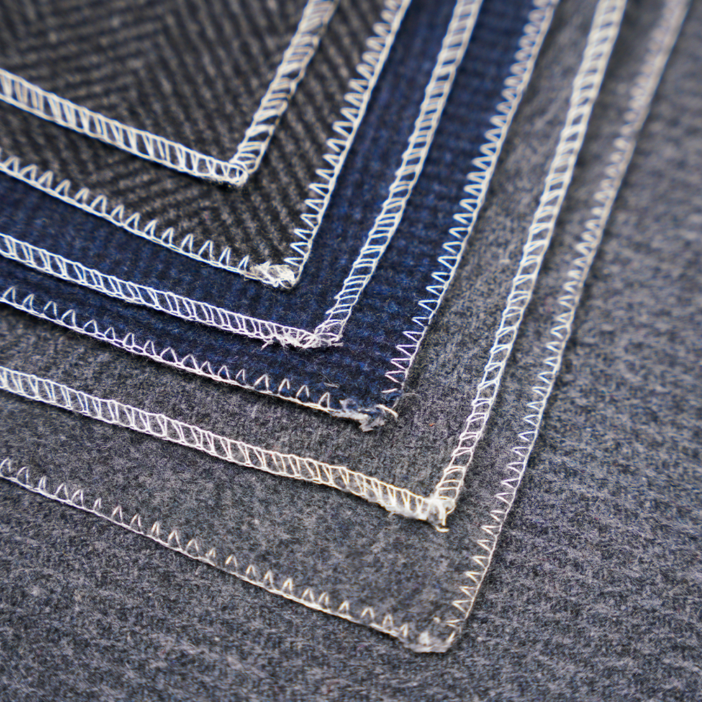 50% Lã, 50% Outras Fibras, 760 G/M, Cinza Escuro + Cinza Médio, Tecido Melton com Padrão de Espinha de Peixe Xadrez, ML-241150-760