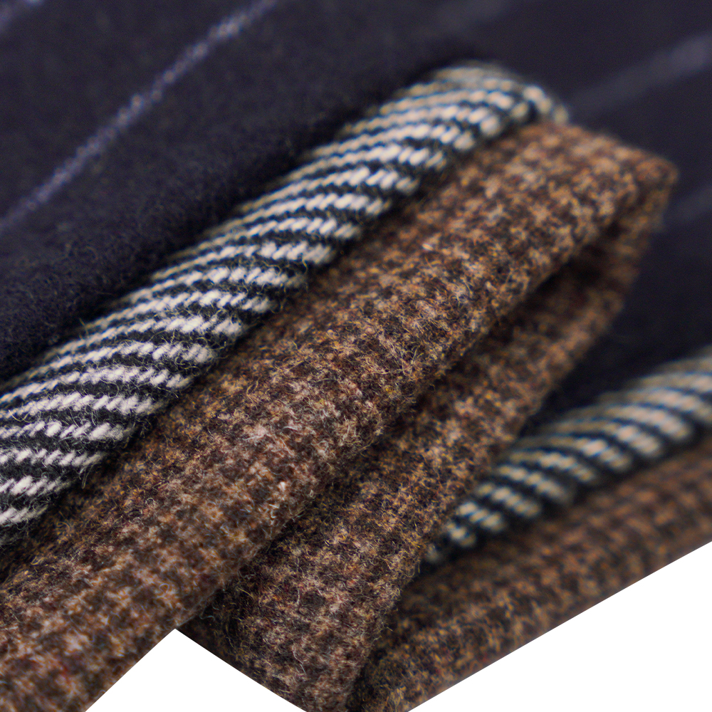 50% Lã, 30% Poliéster, 20% Outras Fibras, 320G/M, Branco Escuro + Preto, Tecido de Flanela Sarja, ML-C-22104